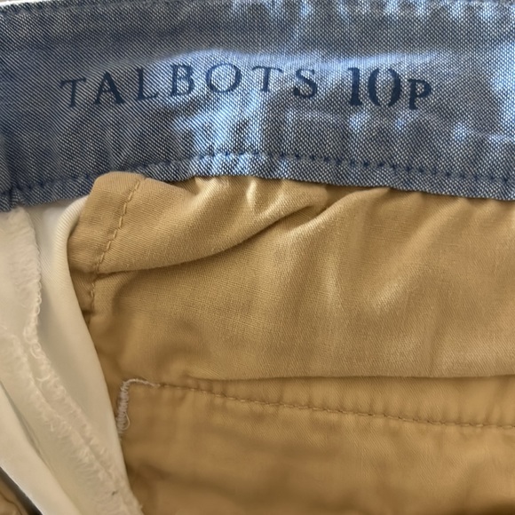 Talbots 10P white cotton pants. - Picture 6 of 6